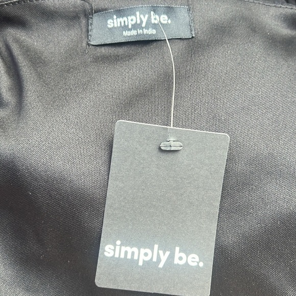 ASOS Simply Be Black Sheer Swiss Dot Long Sleeve Blouse with Ruched Front Sz 16 - Picture 5 of 6